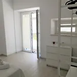 Grazioso Bilocale Al Mare Lägenhet